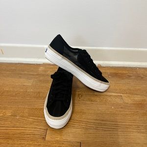 Black platform Keds size 8.5 (run small!) Brand new.